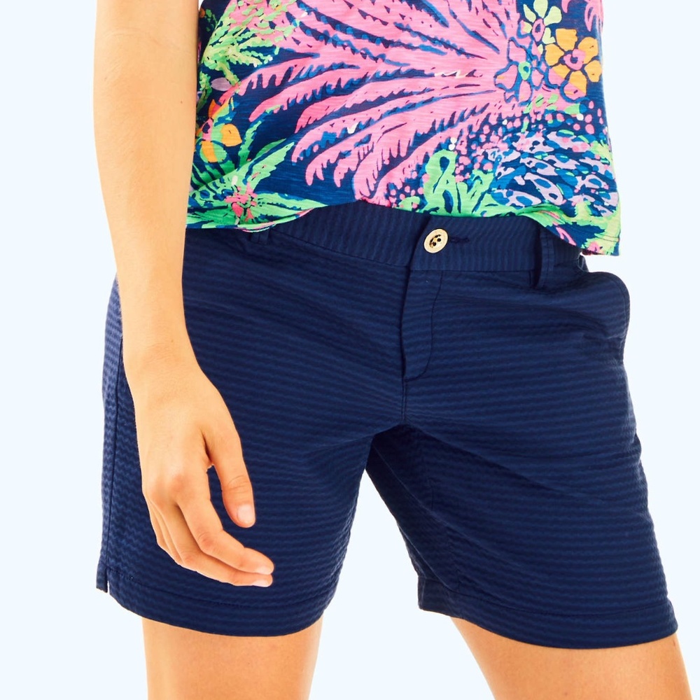 NWT Lilly pulitzer 7" Jayne Shorts